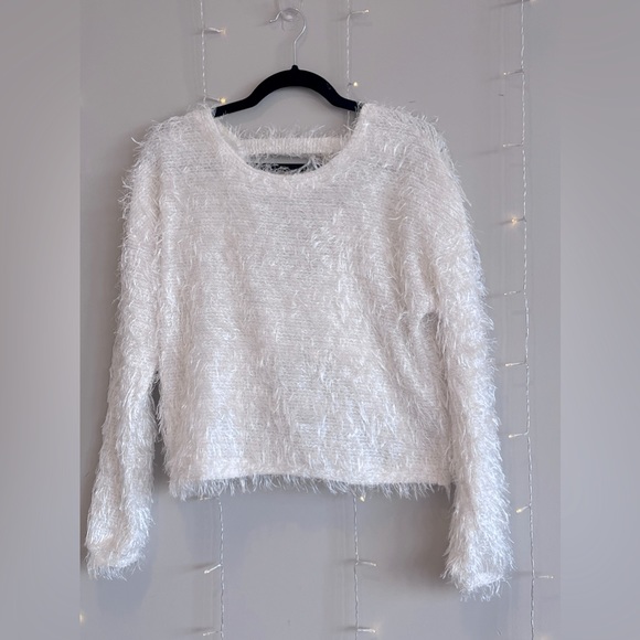 Xhilaration Sweater - Picture 1 of 6